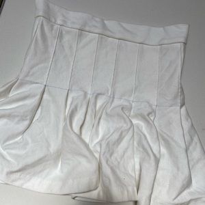 Boohoo white pleated tennis skirt